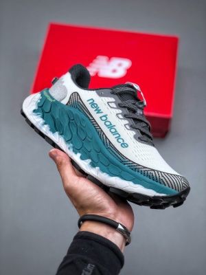 New Balence Fresh Foam X More Trail v3 White Blue