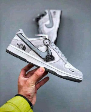 Nikkee Sb Dunk Low X The Northh Face
