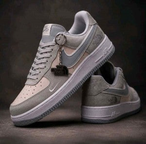 NIKKEE AIRFORCE 1 LOW X The North Fase Suede