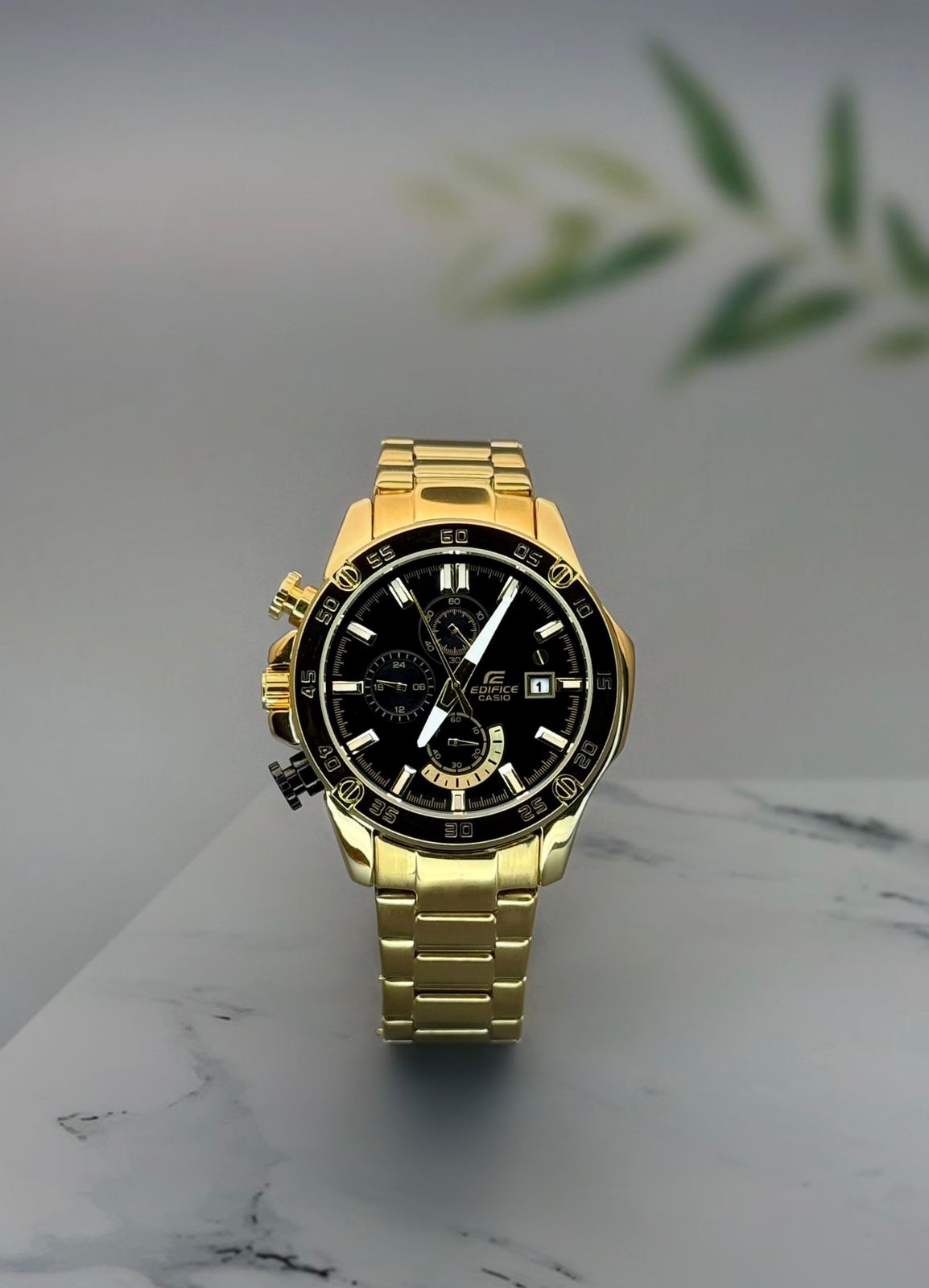Gold Black Watch