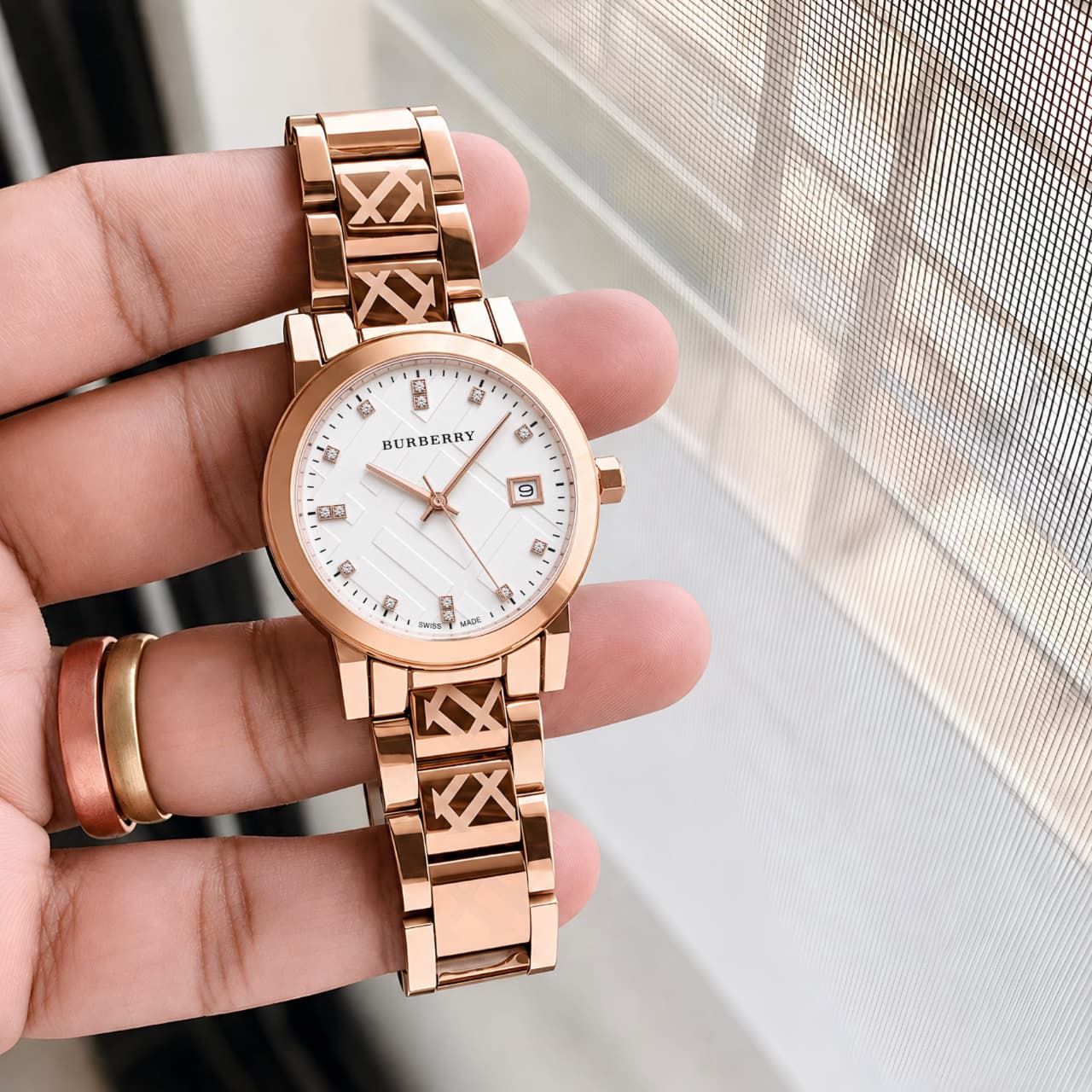 RoseGold White Women's Premium Watch