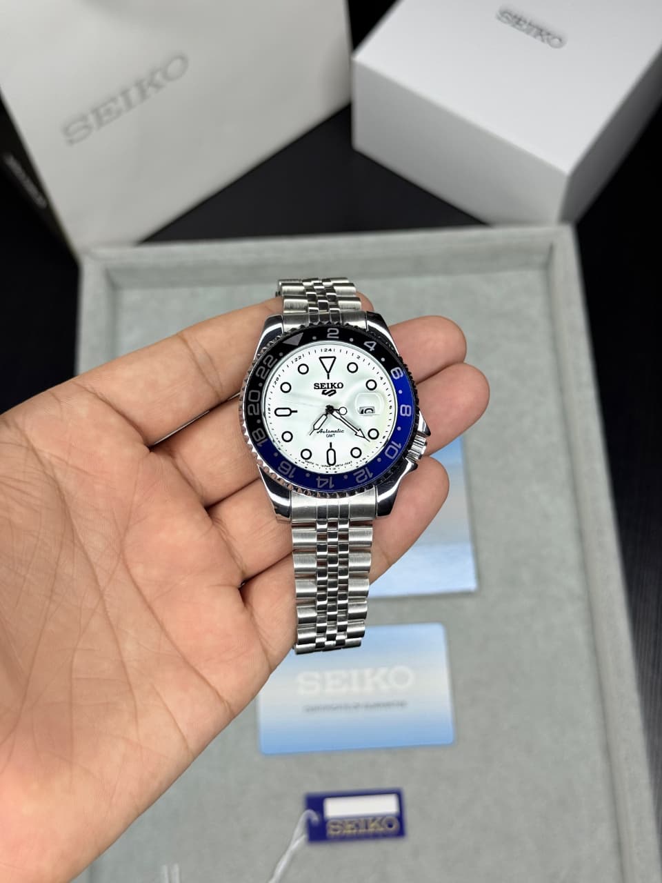 Silver Blue White Classics