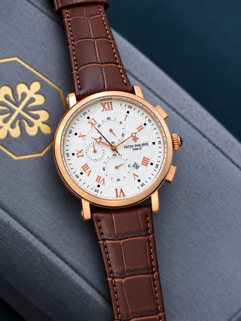 Brown Rosegold White Chronograph Watch
