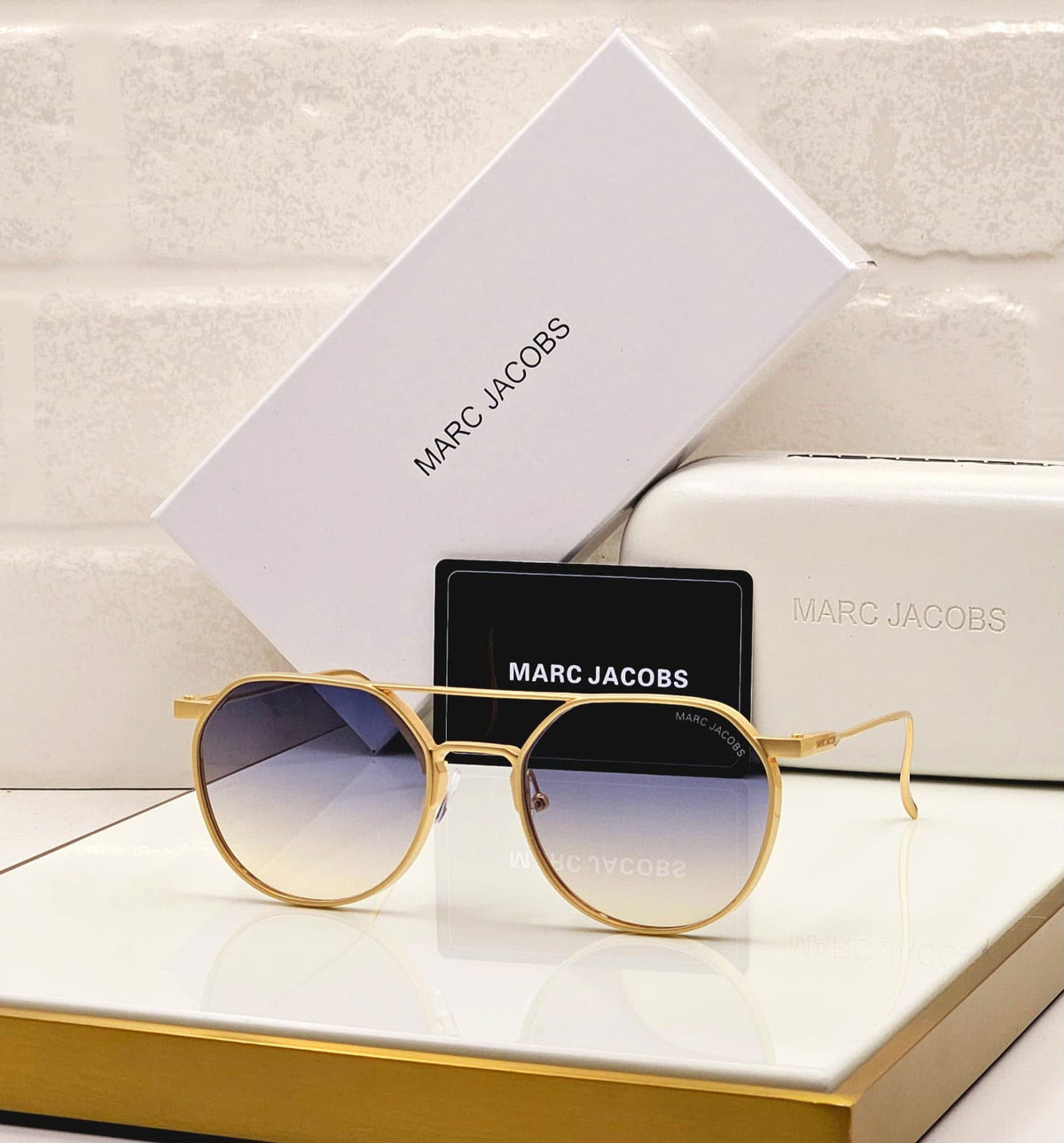 M ARC JACOBS