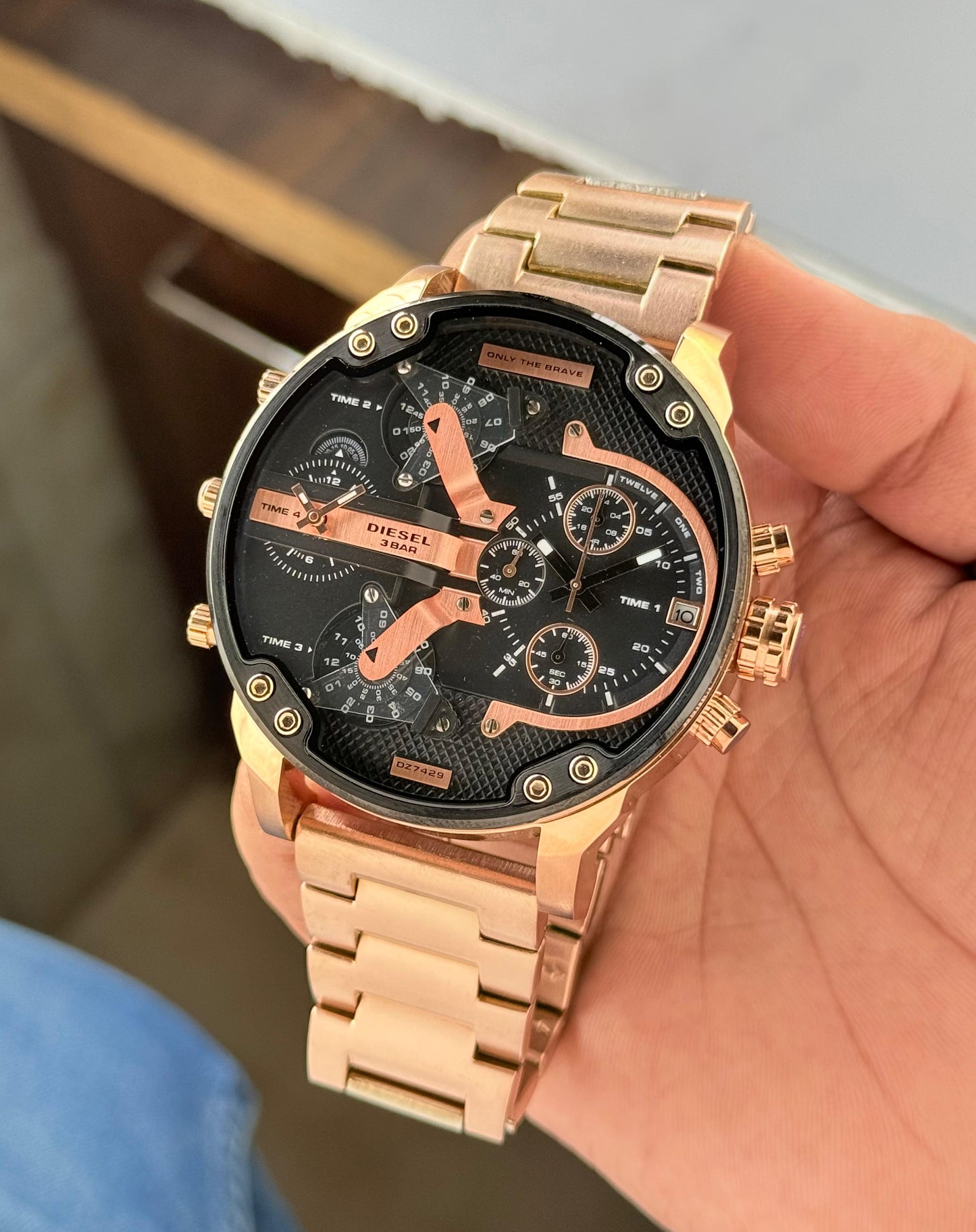 Rose Gold Black Metal Watch