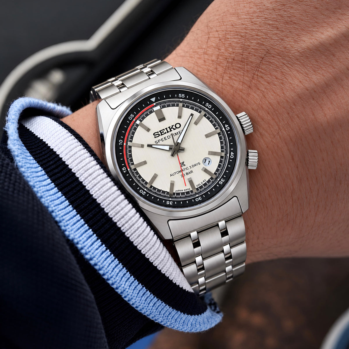Silver White Sporty Classic Watch