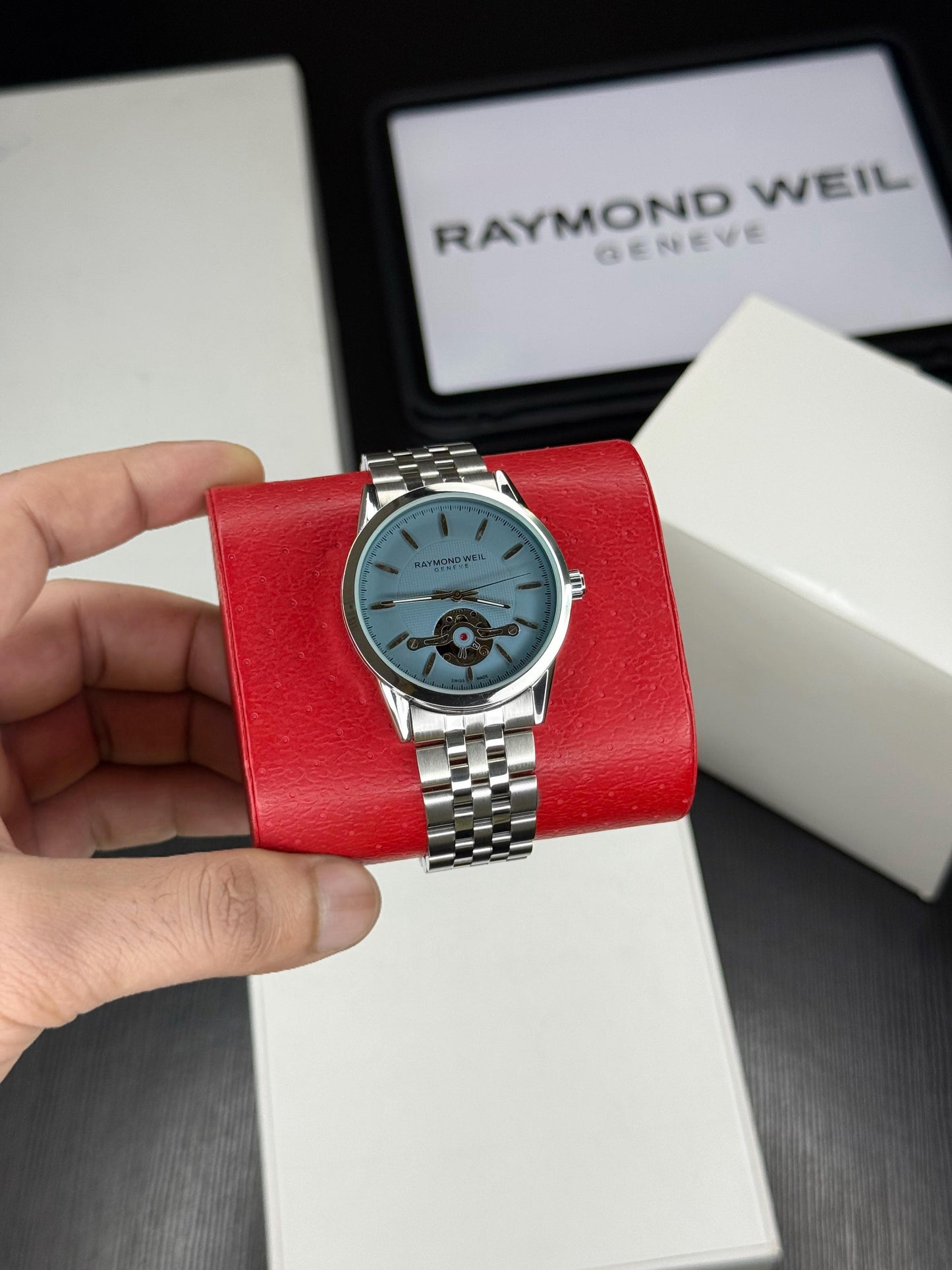 Silver Sea Blue Automatic Metal Watch