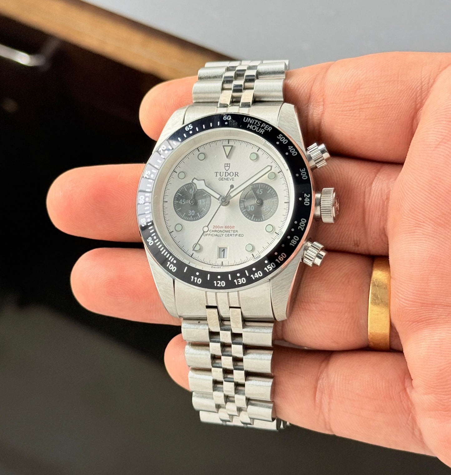 Silver Black Chronograph Ultra Premium Watch