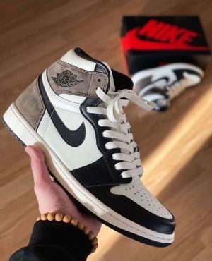 Air Jordan 1 High Mocha Suede Semi UA