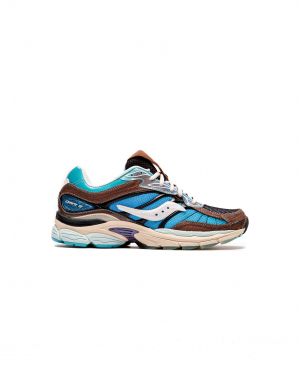 Footpatrol x Saucony ProGrid Omni 9 in the BlueBrown