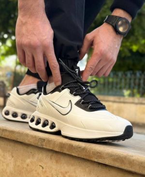 Nikke Air Max DN 2 White Black