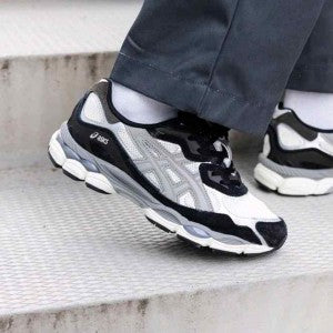 Asiccss Gel NYC Black Ivory Grey