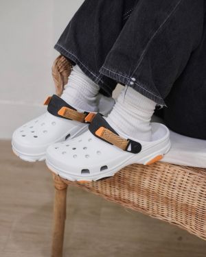 Croc Classic All Terrain Clog white With og Box carry Bag