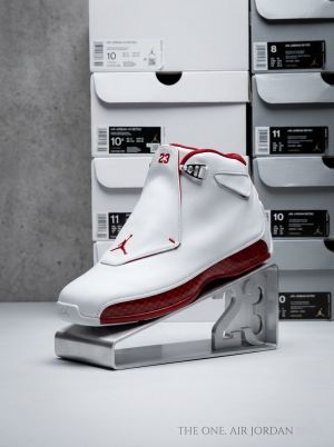 NIKKE AIR JORDAN 18 OG WHITE RED