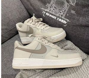 NIKKE AIRFORCE 1 OREWOOD BROWN IRONSTONE