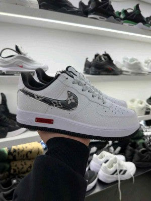 Nikkee Air Force 1 X Loiuss Vuittton Sneakers