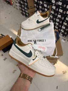Nikkee air force 1 hamava fix dust bag keychain extra laceeee