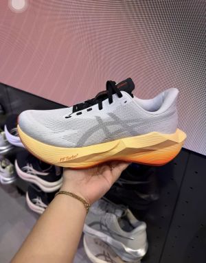 Asic Novablast 6 White Orange Glow