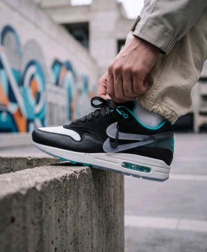 Nikke Air max Hybrid Cyanotype