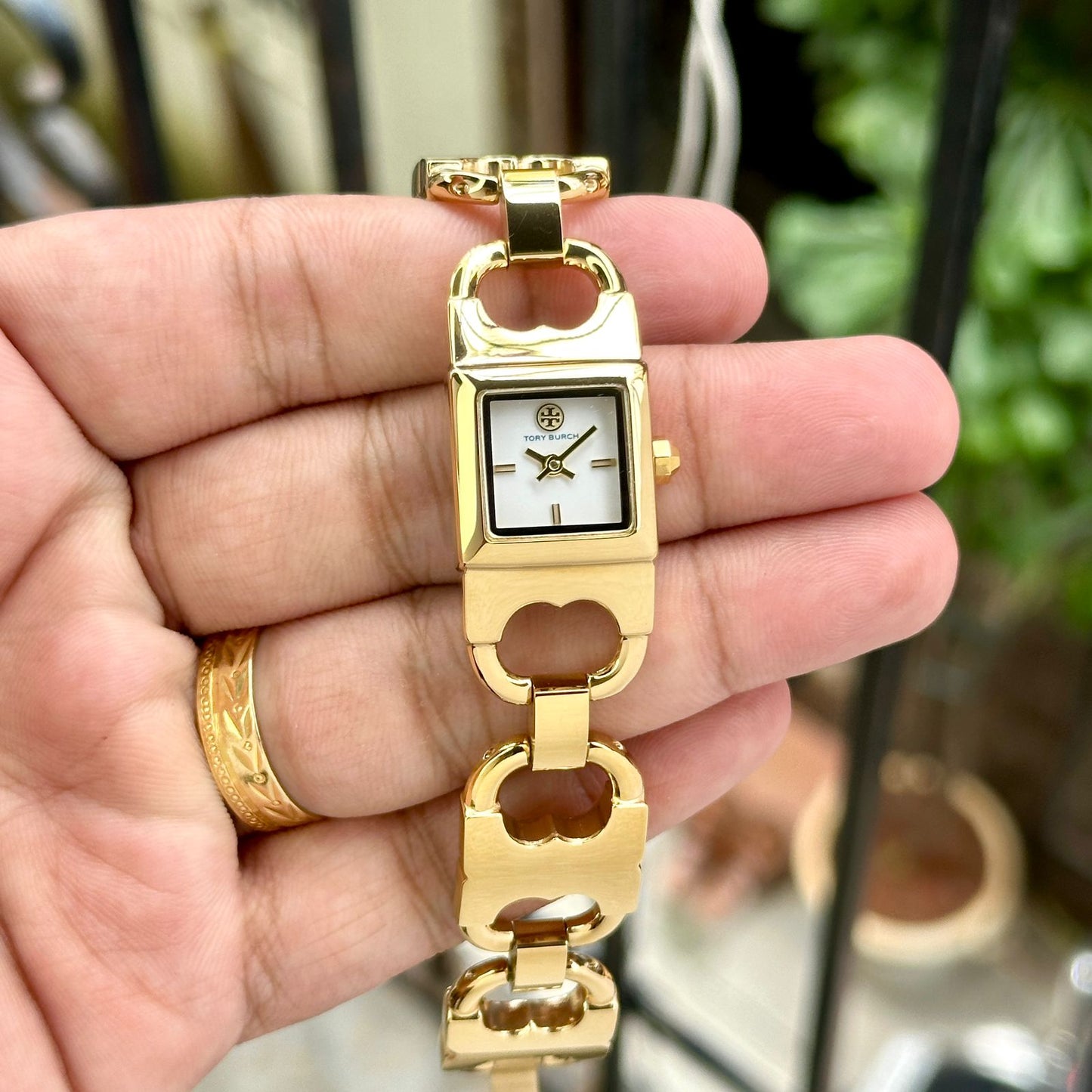 Gold White Ultra Premium Women's Watch