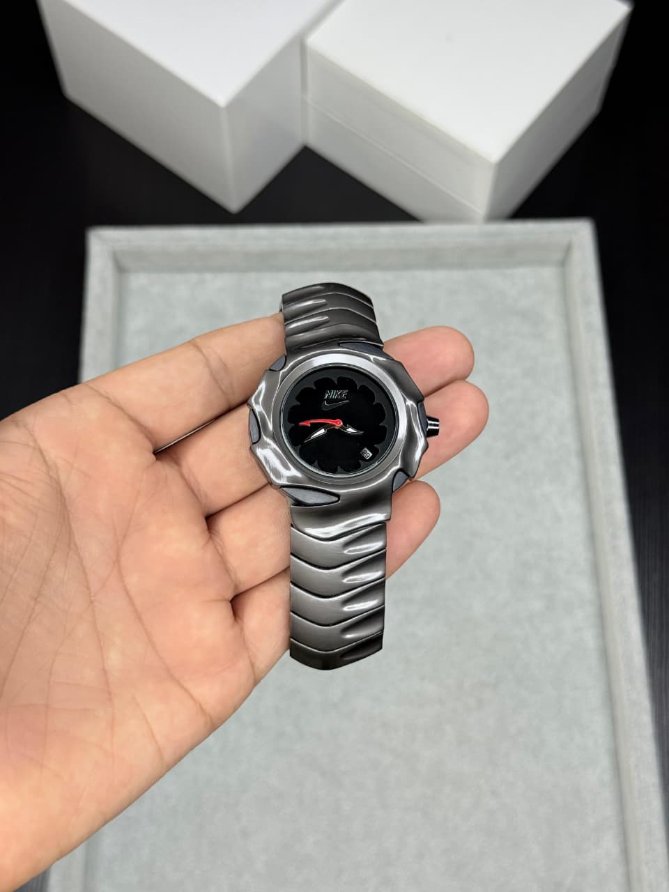 Grey Black Classic Collection