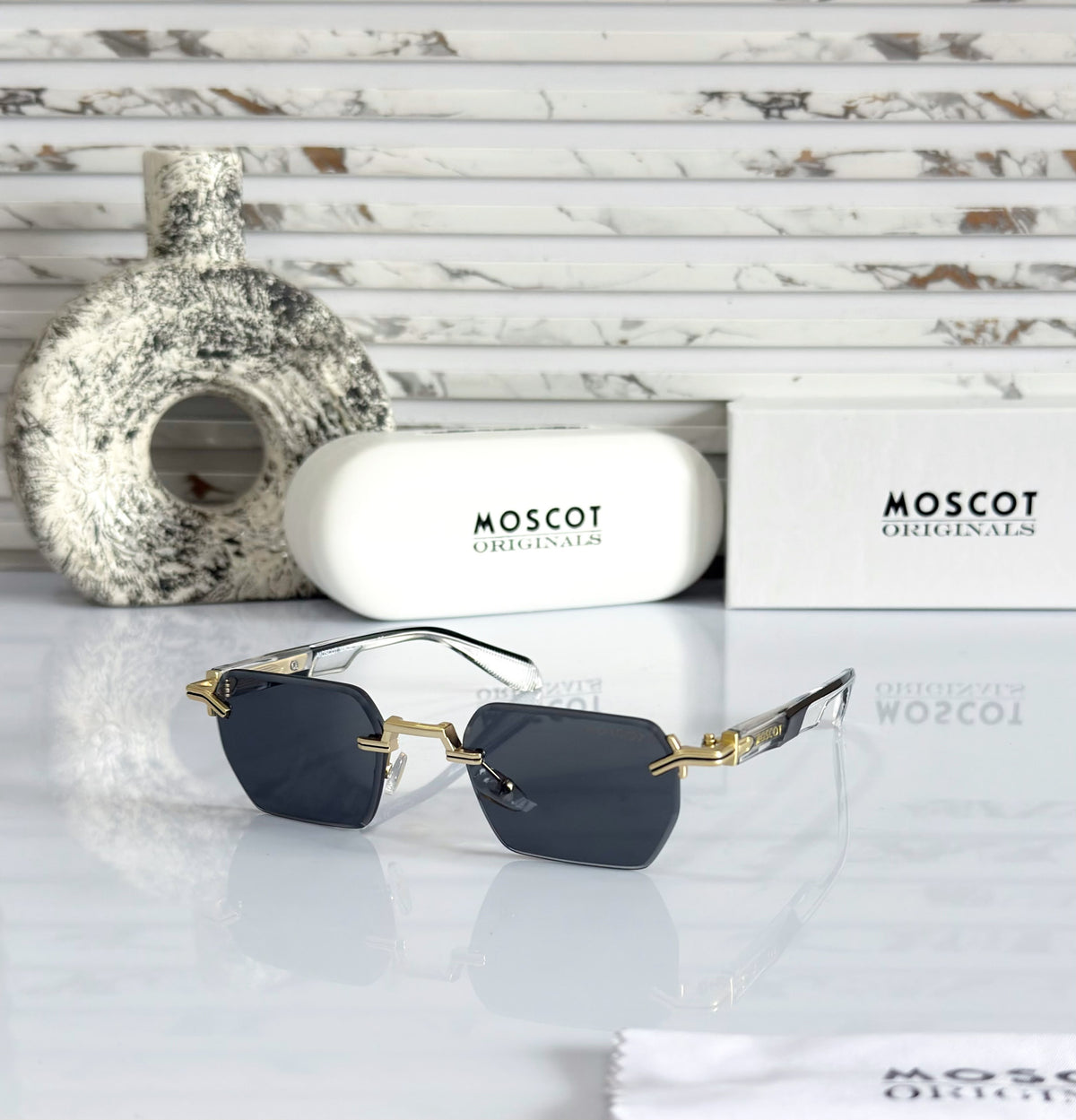 M OSCOT