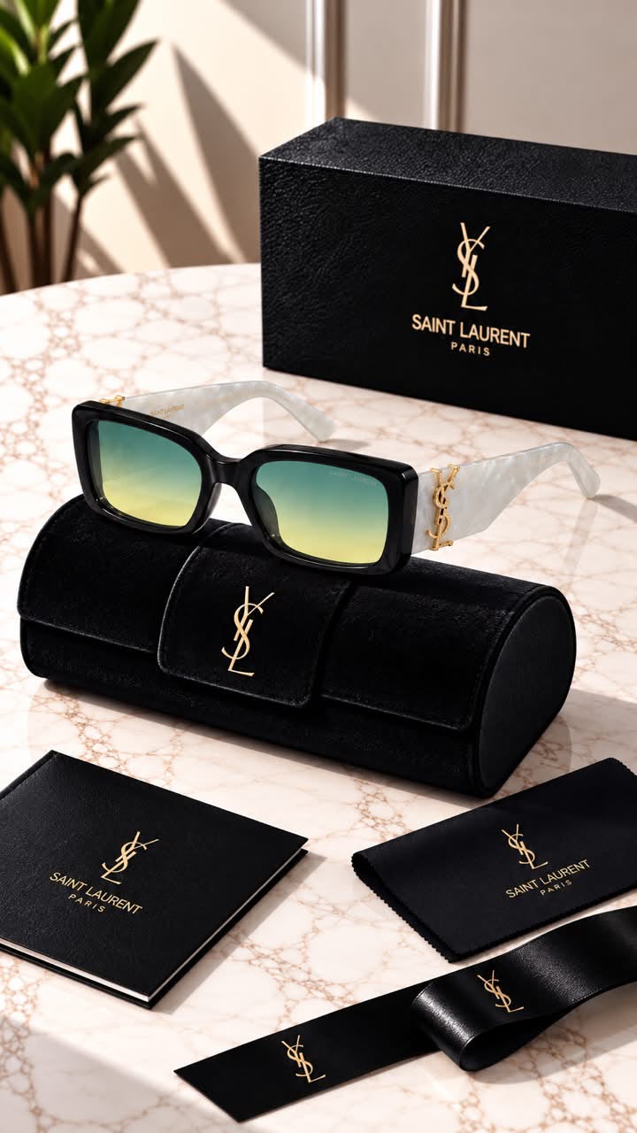 S AINT LAURENT