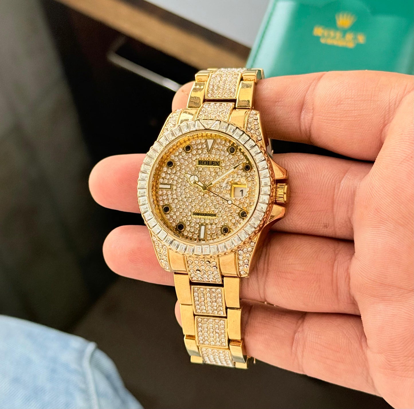 Gold Diamond Premium Watch
