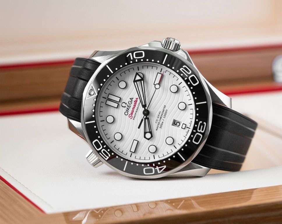 Black White Automatic Fiber Watch