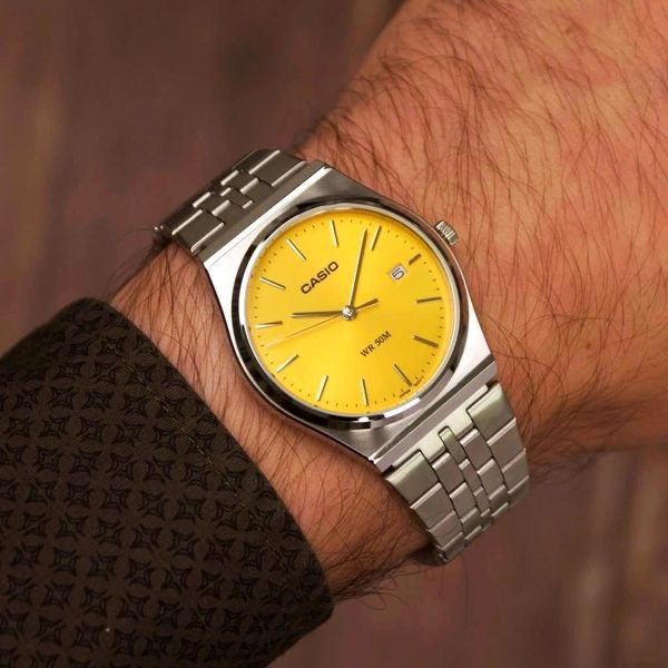 Silver Yellow Vintage Collection