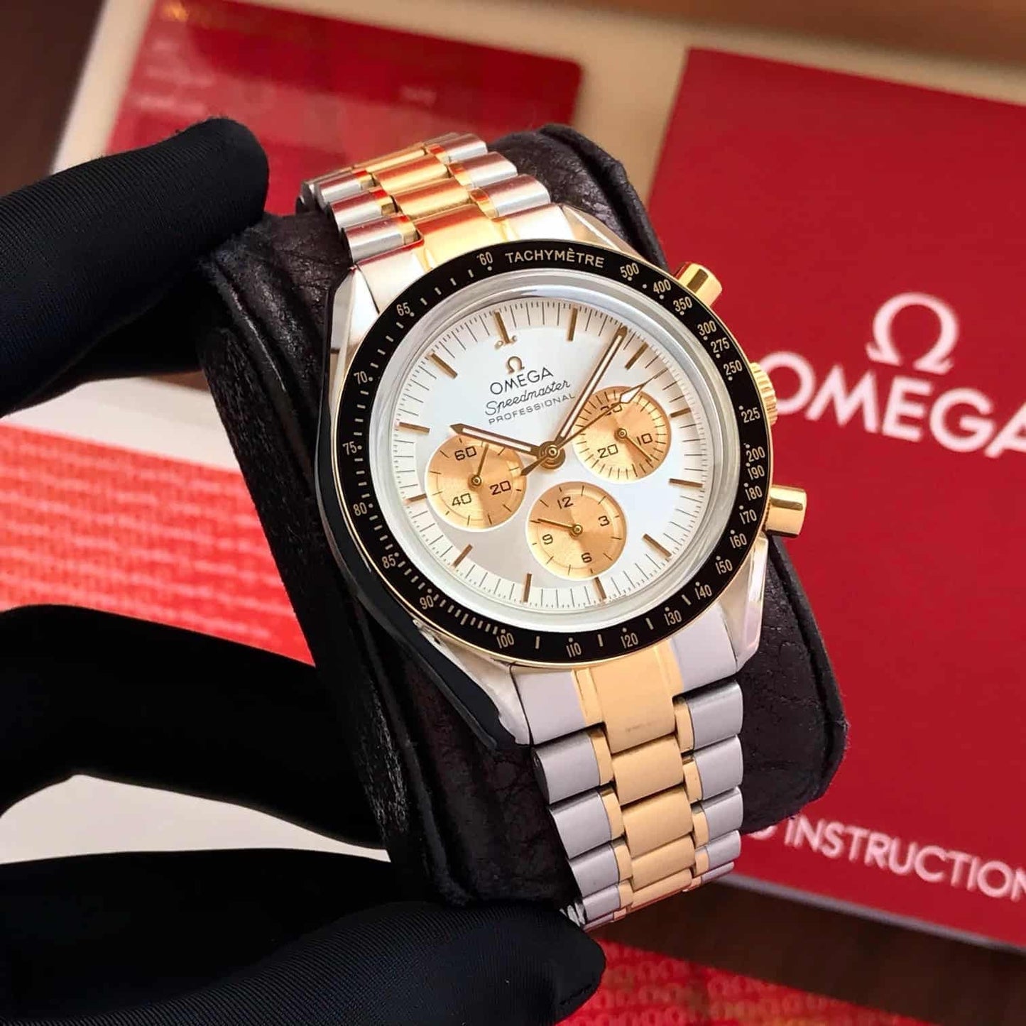 Silver Rosegold White Ultra Premium Chronograph Watch